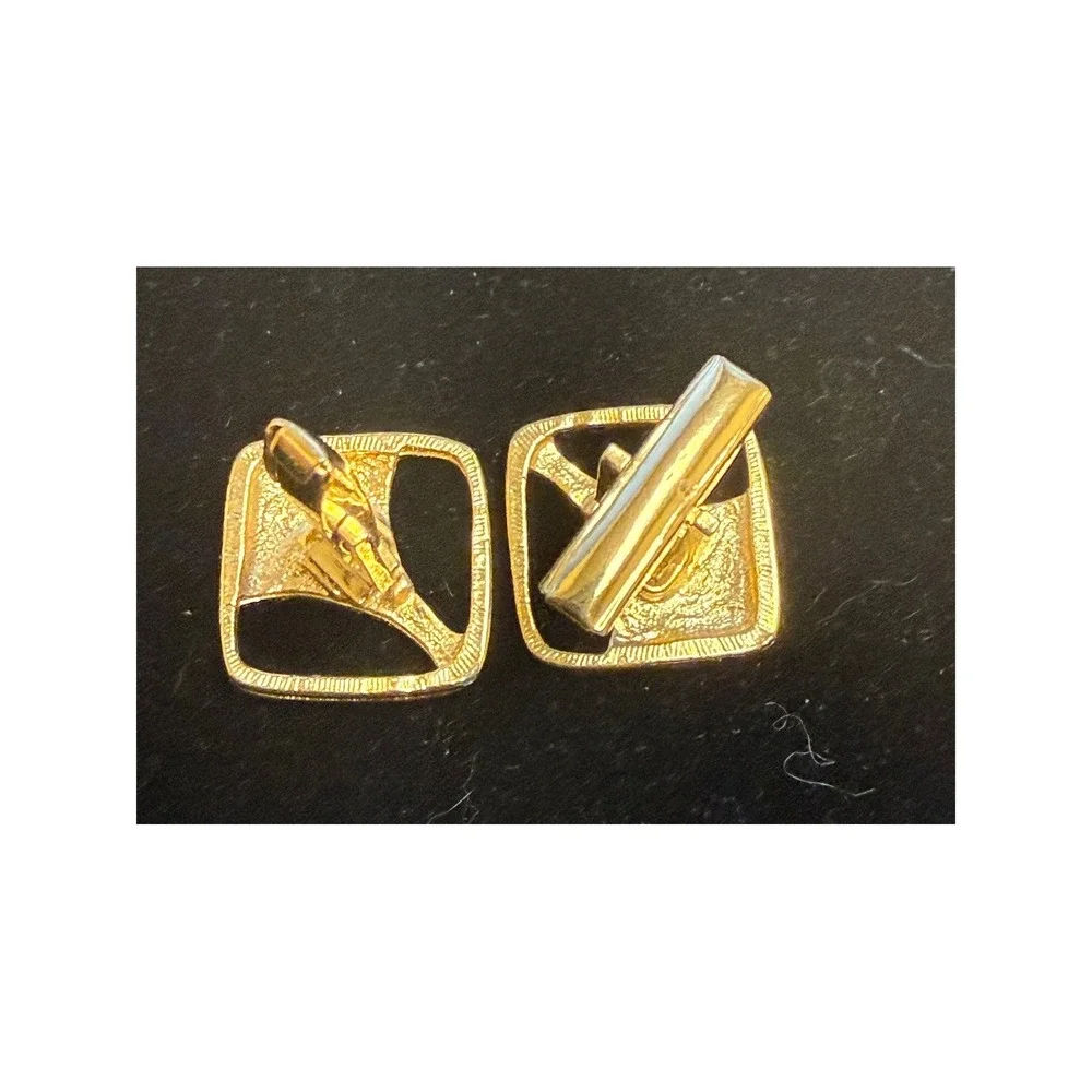 Vintage Mid Century Modern Gold Tone Textured Geometric Square Cufflinks